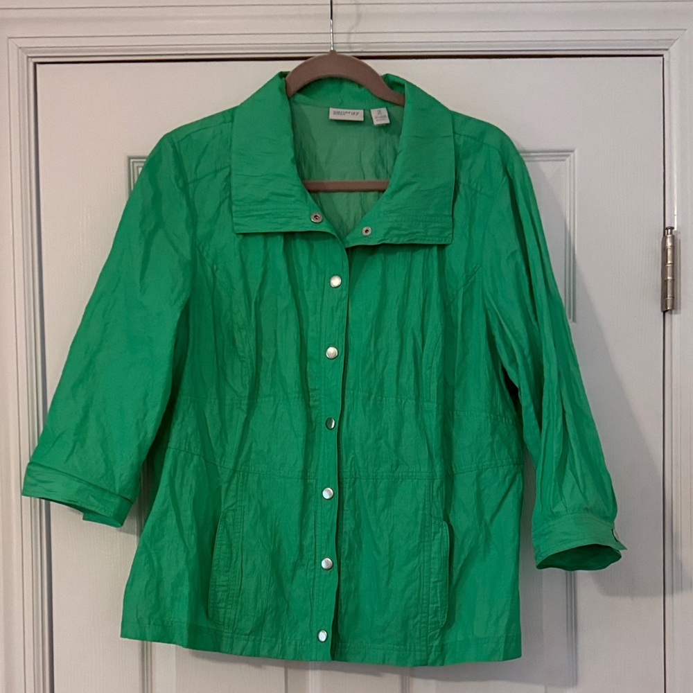 Chico's Bright Green Button-Front Lightweight Jacket